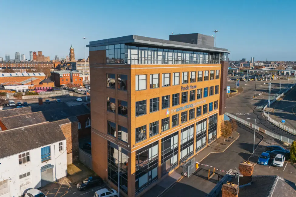 pandle-house-70-grange-rd-e-38